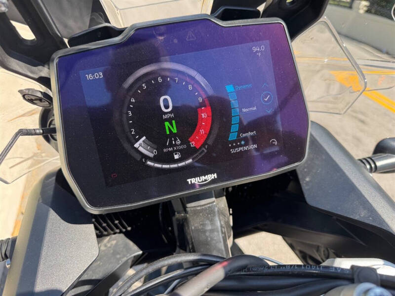 2024 Triumph Tiger 900 GT Pro