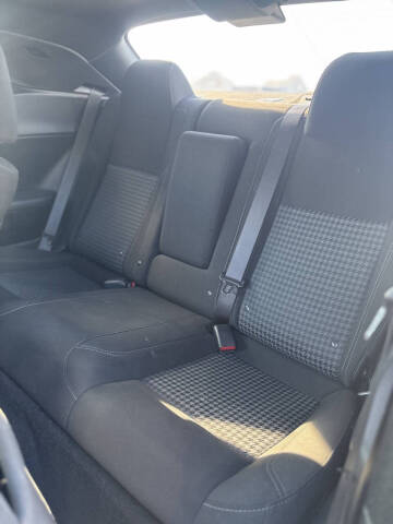 2021 Dodge Challenger SXT