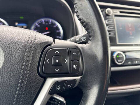 2018 Toyota Highlander Hybrid XLE