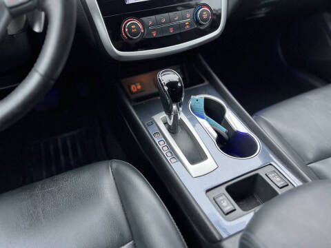 2018 Nissan Altima 2.5 SR