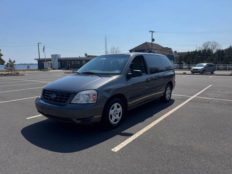 2004 Ford Freestar S