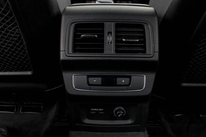 2021 Audi SQ5 3.0T quattro Premium Plus