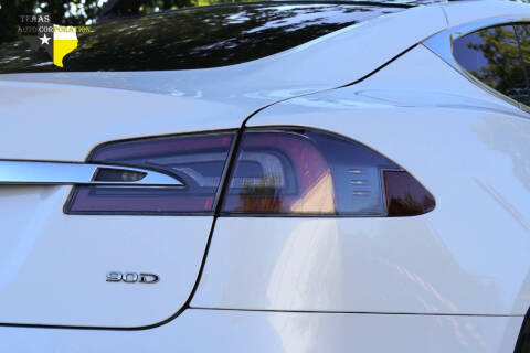 2016 Tesla Model S 90D