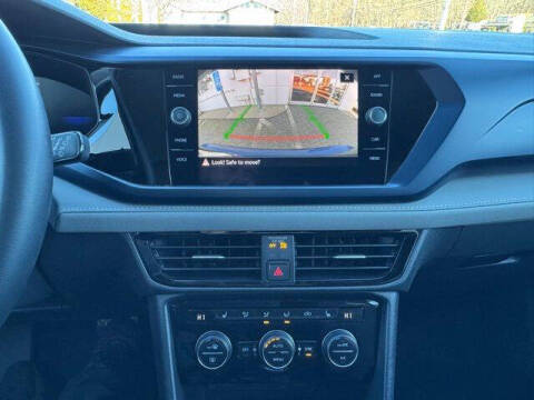 2024 Volkswagen Taos SE 4Motion