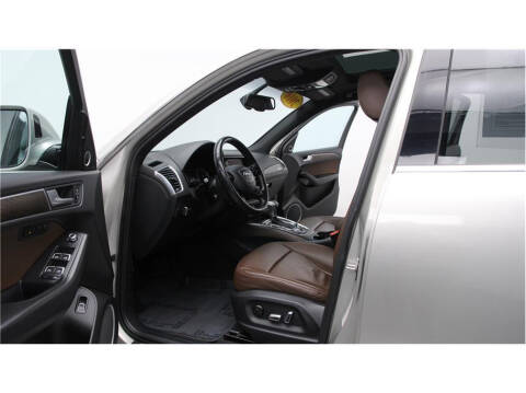 2016 Audi Q5 2.0T quattro Premium Plus