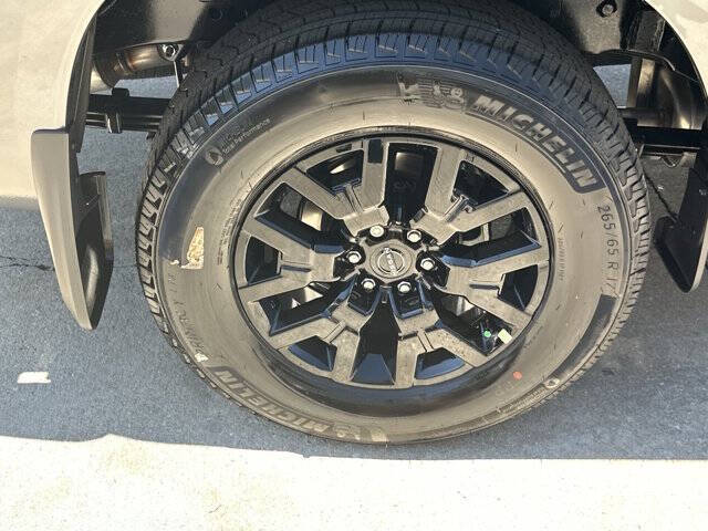 2026 Nissan Frontier SV