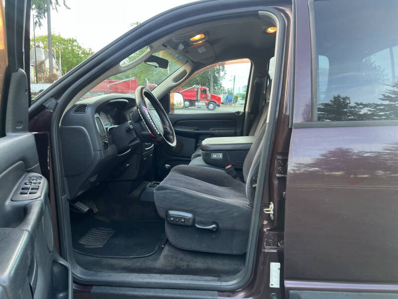 2005 Dodge Ram 2500 SLT