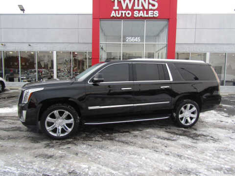 2018 Cadillac Escalade ESV Luxury