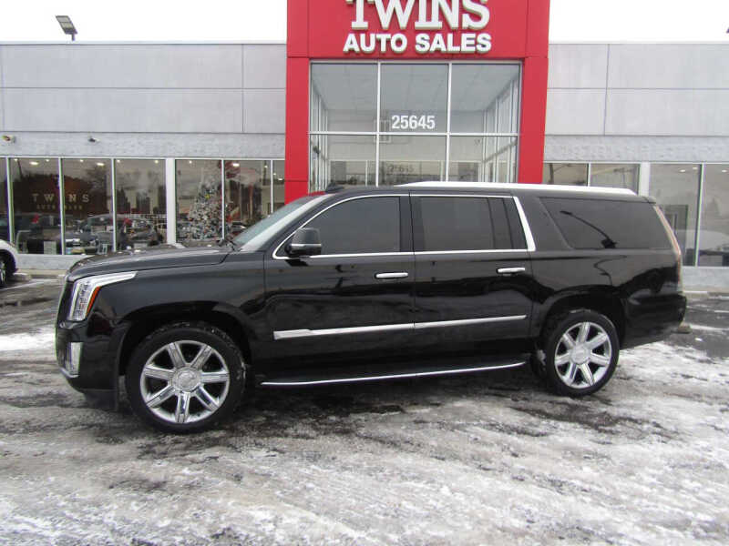 2018 Cadillac Escalade ESV Luxury