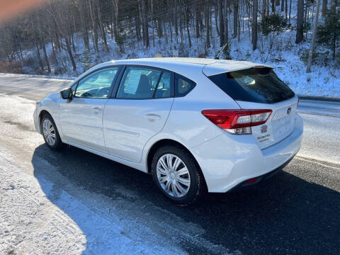 2017 Subaru Impreza 2.0i