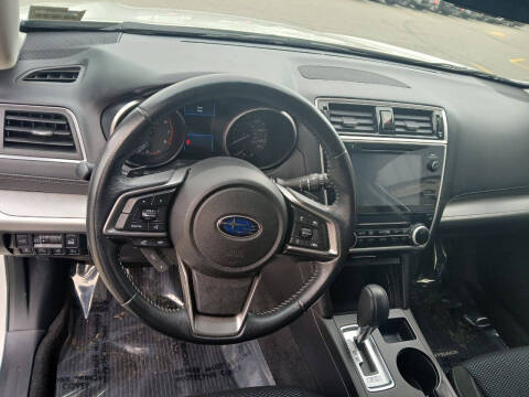 2018 Subaru Outback 2.5i Premium