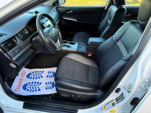 2013 Toyota Camry SE