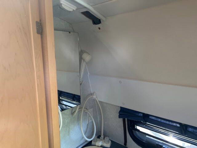 2003 Ford E-Series E-350 SD