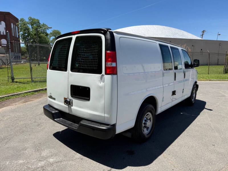 2016 Chevrolet Express 2500