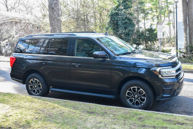 2024 Ford Expedition XLT