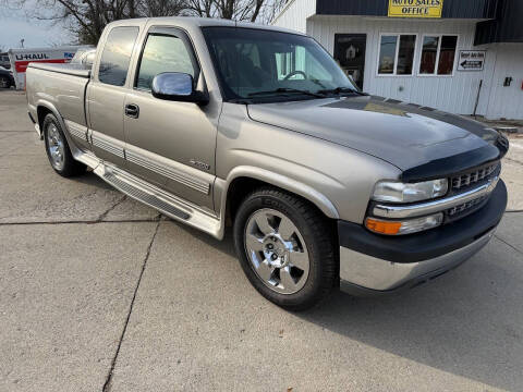 2000 Chevrolet Silverado 1500 LS