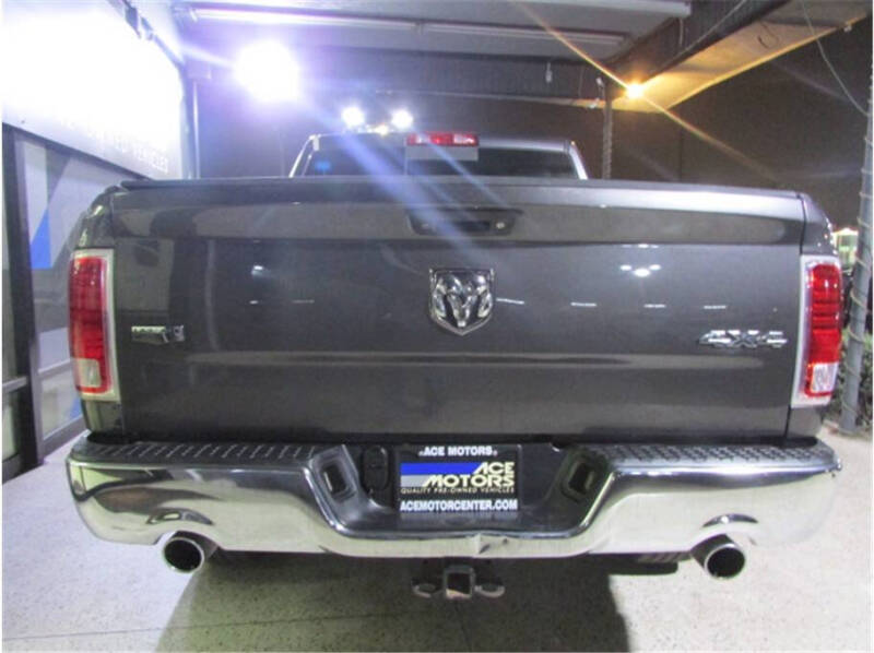 2016 RAM 1500 Laramie