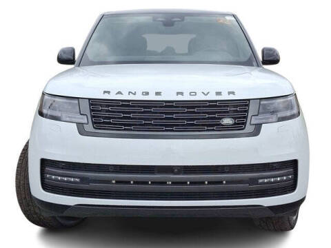 2025 Land Rover Range Rover P550e SE