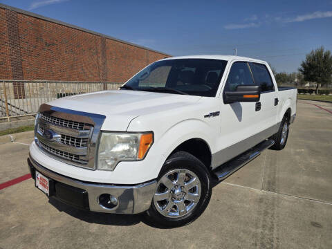 2014 Ford F-150 for sale at AUTO DIRECT in Houston TX