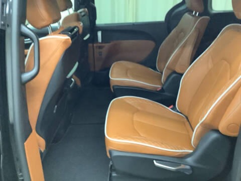 2026 Chrysler Pacifica Pinnacle