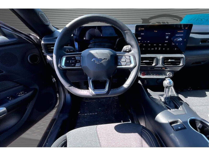 2024 Ford Mustang EcoBoost