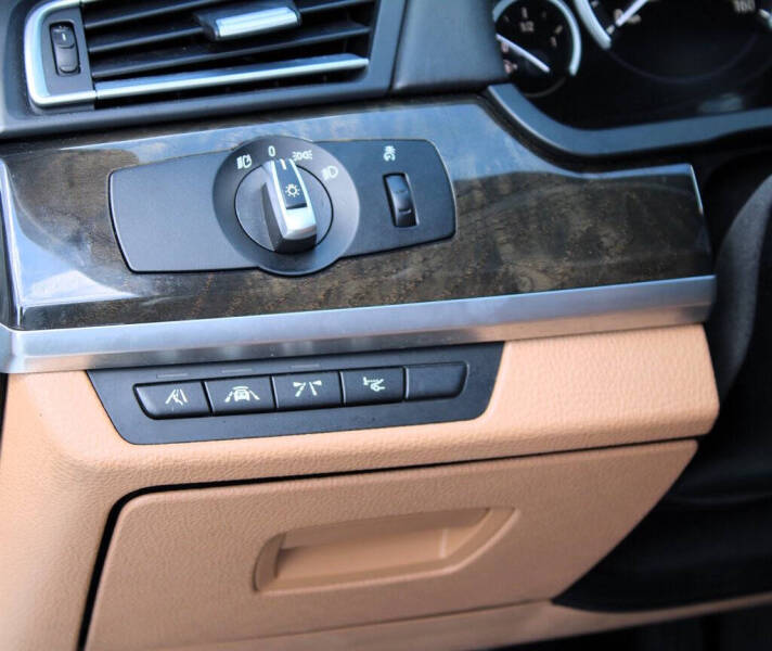 2013 BMW 7 Series 750Li