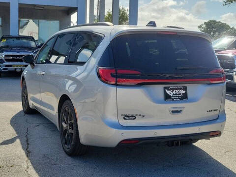2024 Chrysler Pacifica Limited