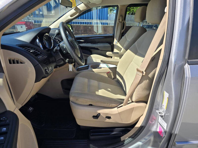 2016 Dodge Grand Caravan SXT