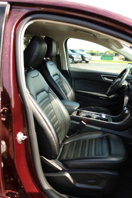 2024 Ford Edge