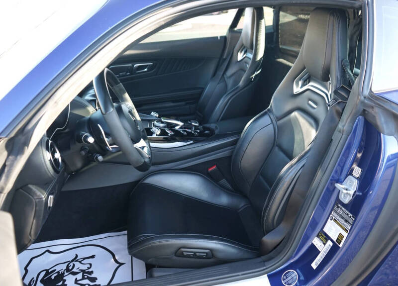 2017 Mercedes-Benz AMG GT