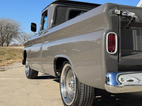 1961 Chevrolet Apache