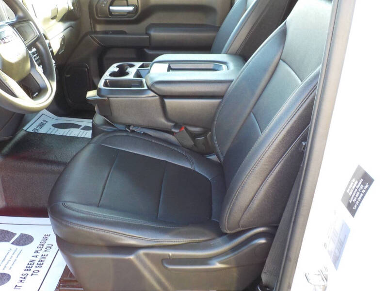 2022 GMC Sierra 2500HD Pro