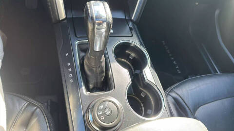 2017 Ford Explorer Platinum