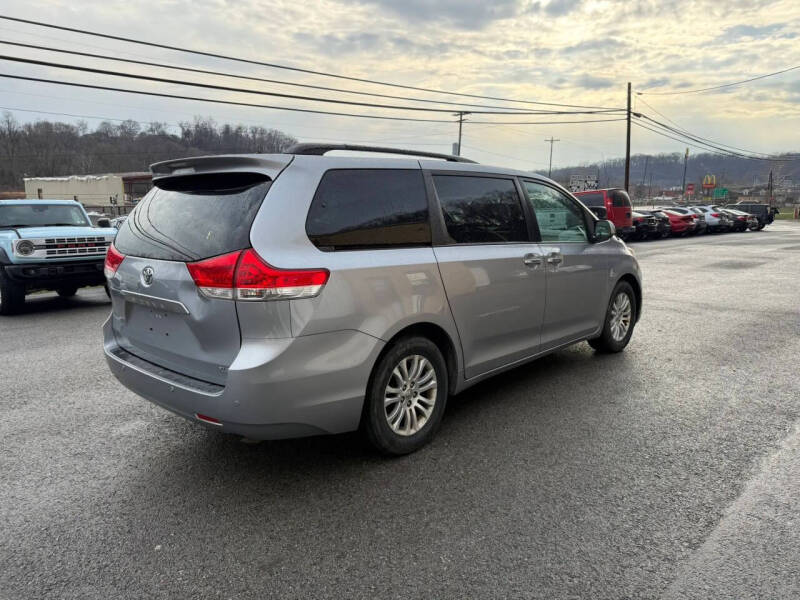 2013 Toyota Sienna