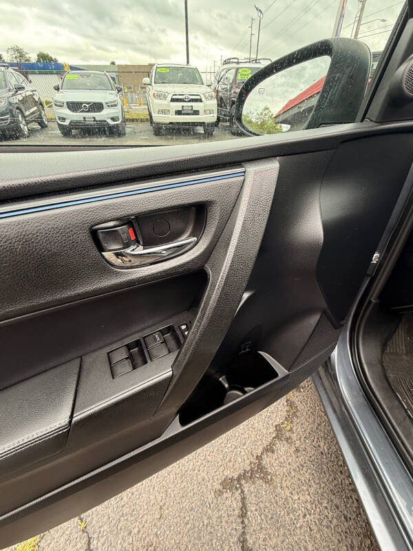 2018 Toyota Corolla SE