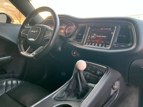 2015 Dodge Challenger SRT Hellcat