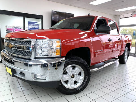 2013 Chevrolet Silverado 1500 for sale at SAINT CHARLES MOTORCARS in Saint Charles IL