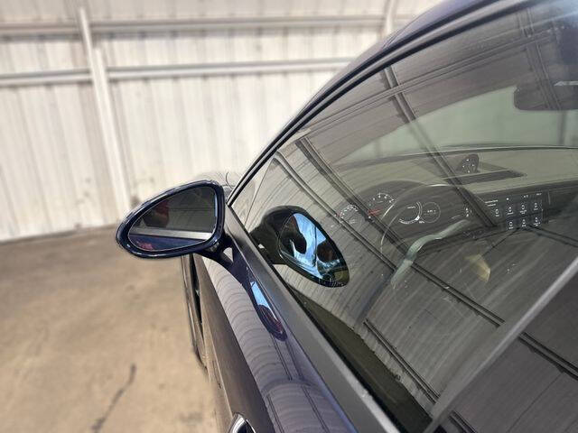 2018 Porsche Panamera 4