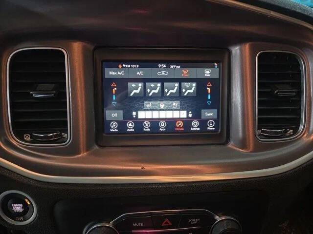 2019 Dodge Charger SXT