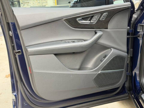 2022 Audi Q7 quattro Prestige 55 TFSI