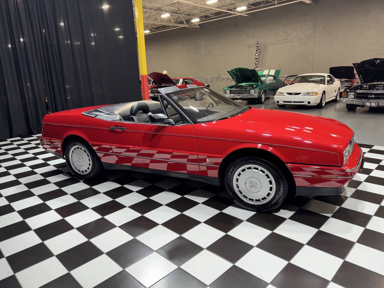 1990 Cadillac Allante 12