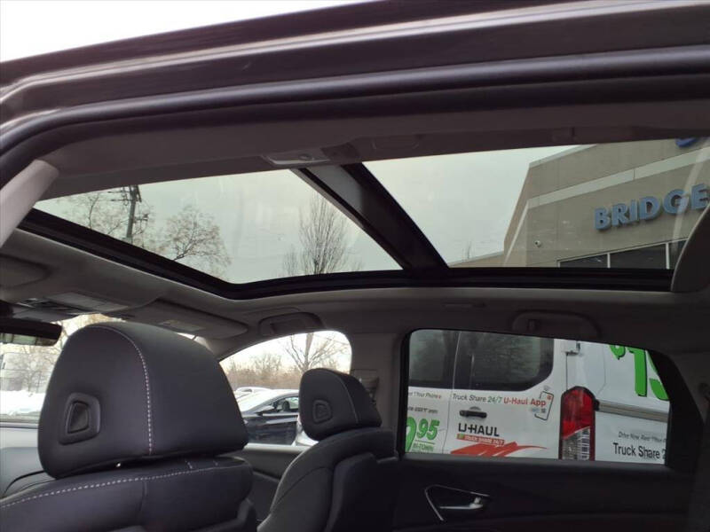 2025 Acura RDX SH-AWD w/Tech