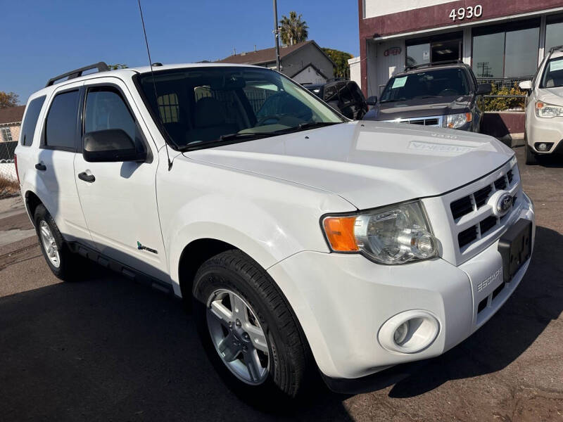 2011 Ford Escape Hybrid photo 3