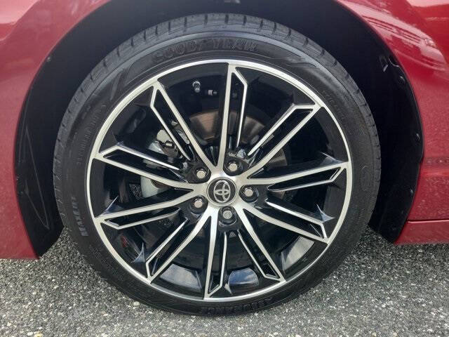 2019 Toyota Avalon Touring