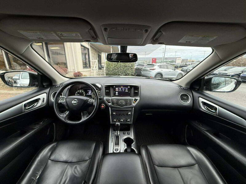 2017 Nissan Pathfinder