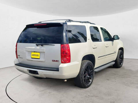2011 GMC Yukon SLT