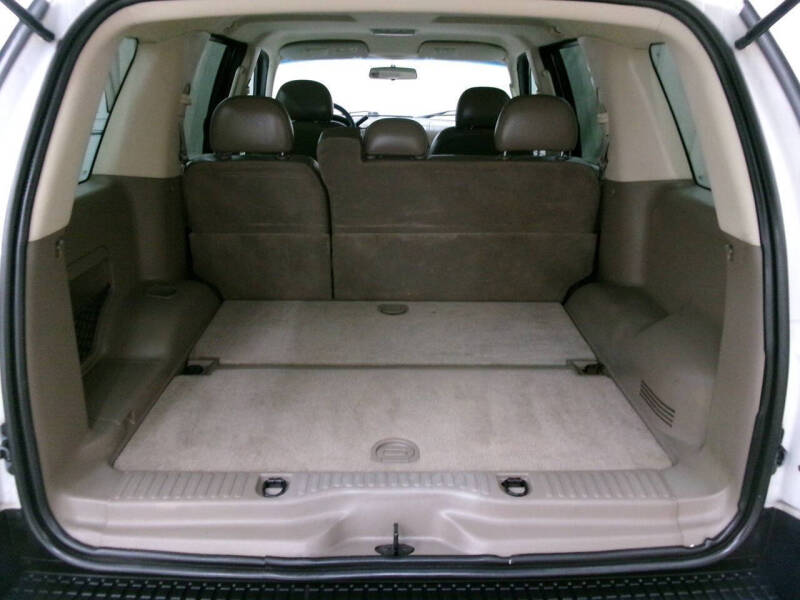 2003 Ford Explorer XLS