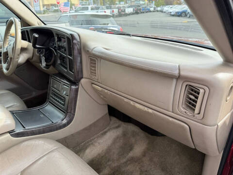 2003 GMC Yukon XL Denali