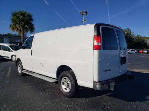 2024 Chevrolet Express 2500