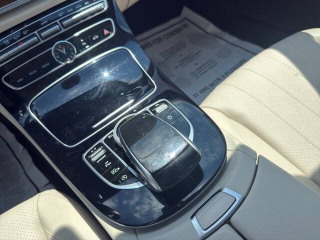 2017 Mercedes-Benz E-Class E 300 4MATIC